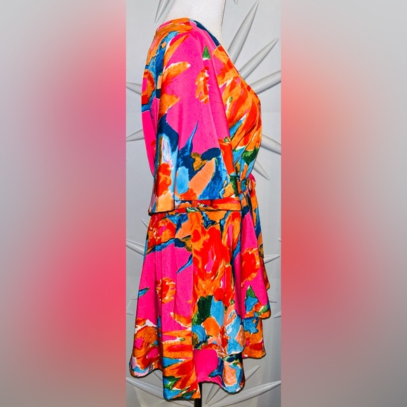 Unbranded SZM NWOT pink/orange multicolored wrap romper w/vanity snap bust 38” - Picture 7 of 8